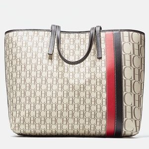 Like New Carolina Herrera Shoulder Caracas Bag